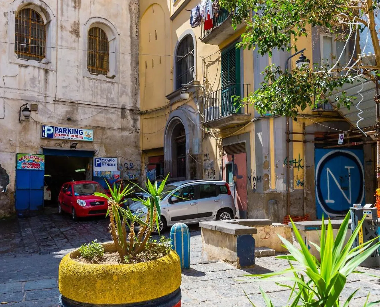 Apartment La Casa Di Famiglia By Napoliapartments