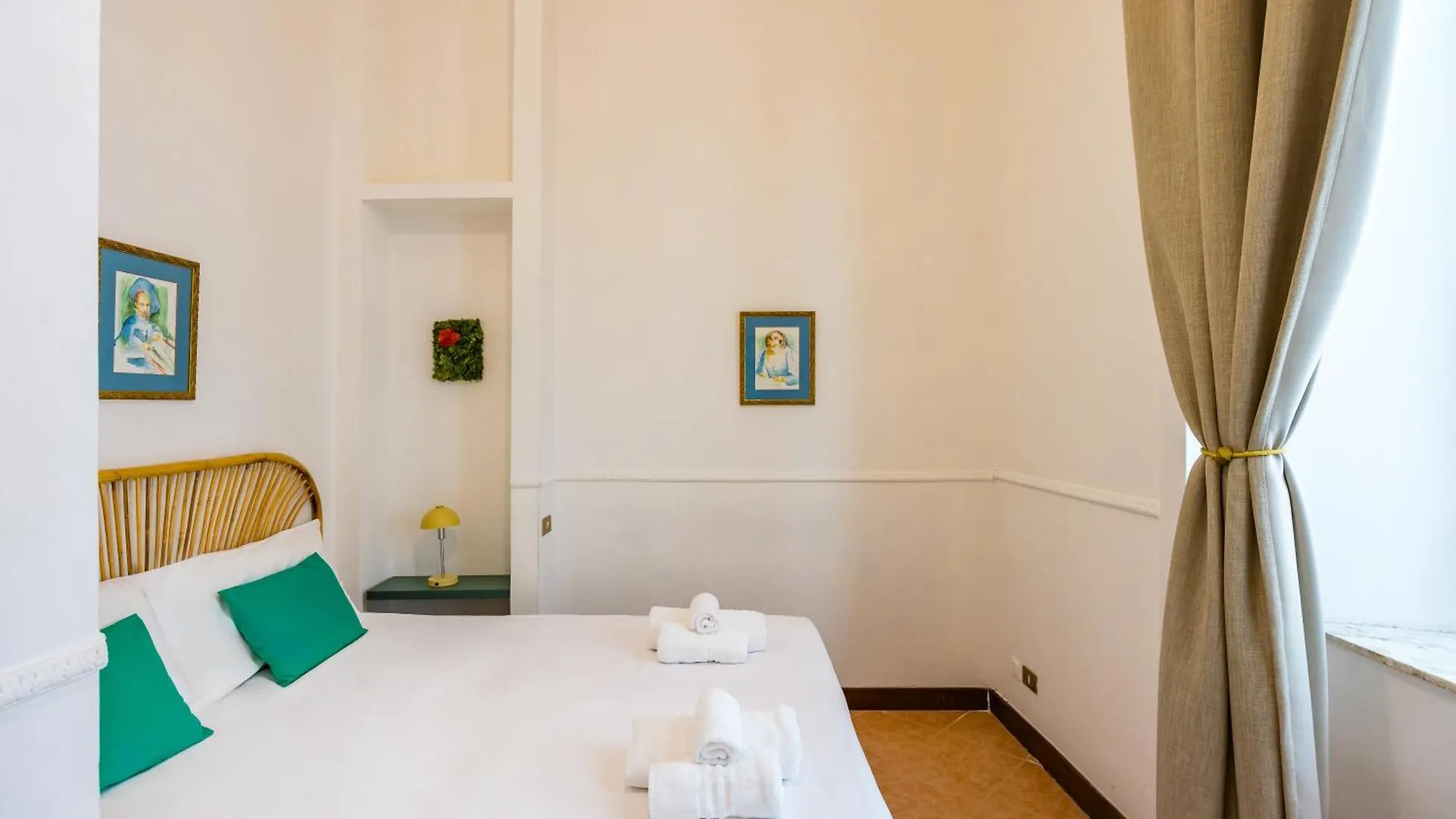La Casa Di Famiglia By Napoliapartments
