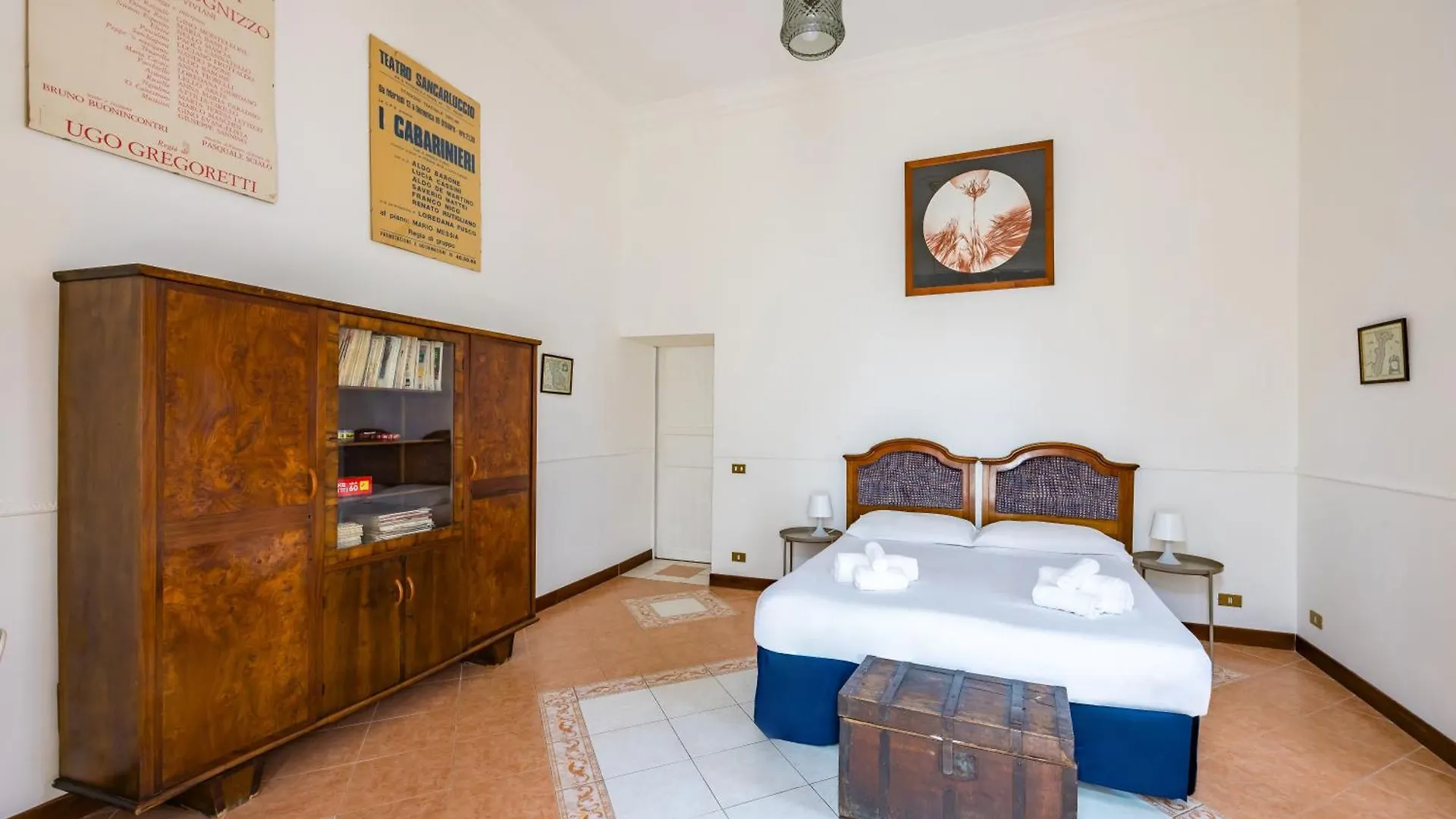 La Casa Di Famiglia By Napoliapartments Apartment Naples