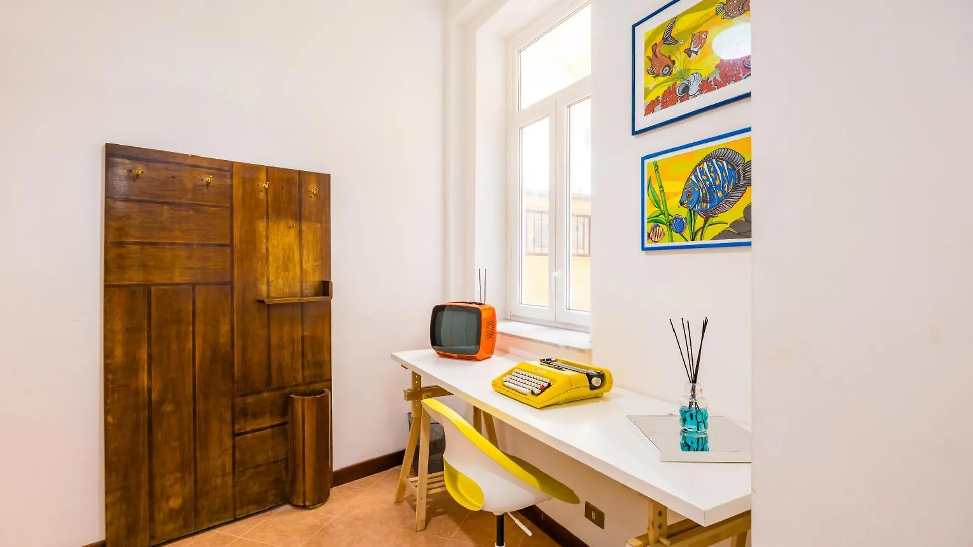 Apartment La Casa Di Famiglia By Napoliapartments